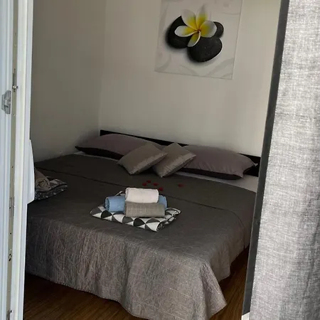 Casa Del Mare Apartment *