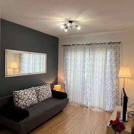 Casa Del Mare Apartment *